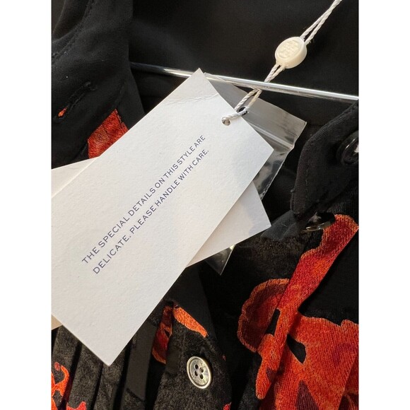 Tory Burch Printed Pleated Shirt Womens 4 Black Red Paisley Button Up $498 NWT - Picture 5 of 8